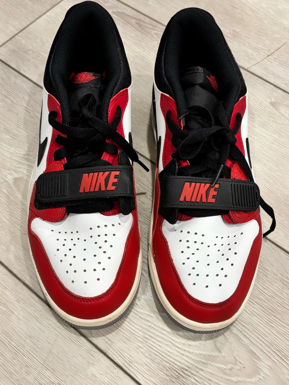 Nike Air Jordan Legacy 312 Size 8.5 Men's Shoes